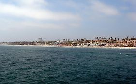 Days Inn By Wyndham Oceanside